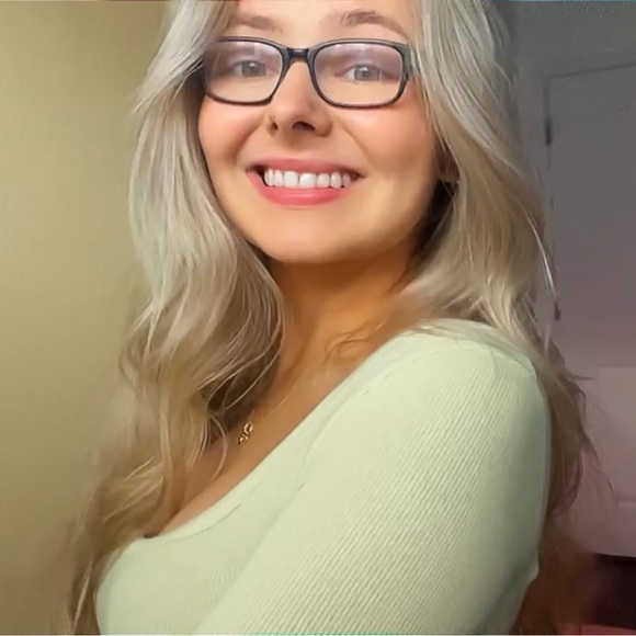 Meet your Posher, Gracie <333 - Picture 5 of 7